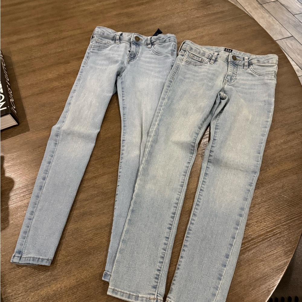 GAP girls Blue Skinny Jeans Light Wash Denim set of 2 (7)